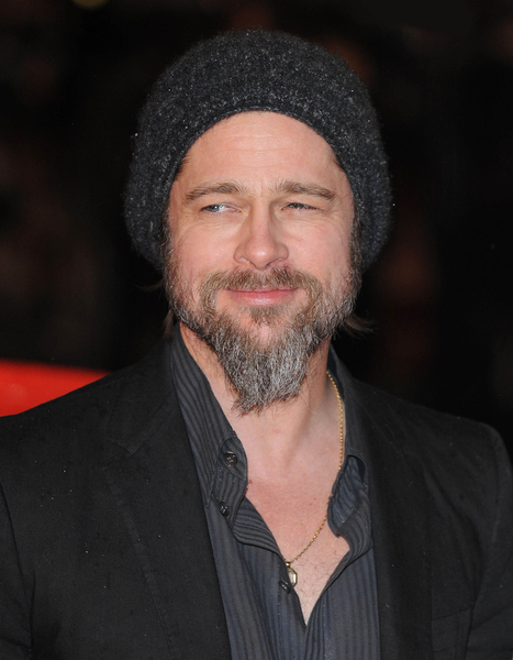 Buh-bye nasty scraggle, hello smooth-faced Brad