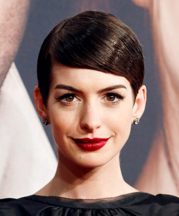 Anne Hathaway's Sleek Pixie Cut