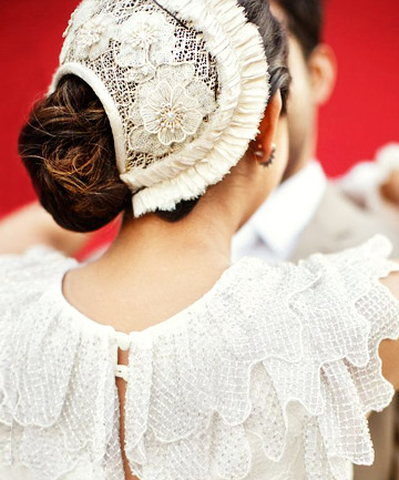 Thrills & Frills For a Vintage Wedding Updo