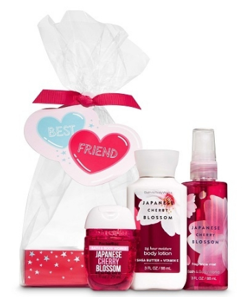 Bath & Body Works Japanese Cherry Blossom Best Friend Mini Gift Set, $11.50