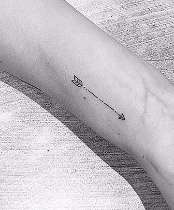 Simple Arrow on Wrist