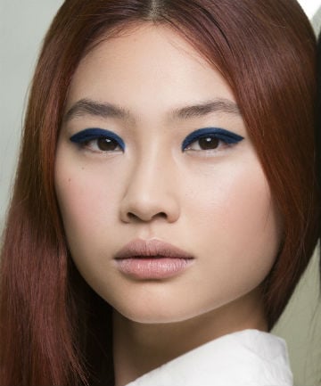 Look of the Day: Chanel Cruise's Navy Blue Winged Shadow