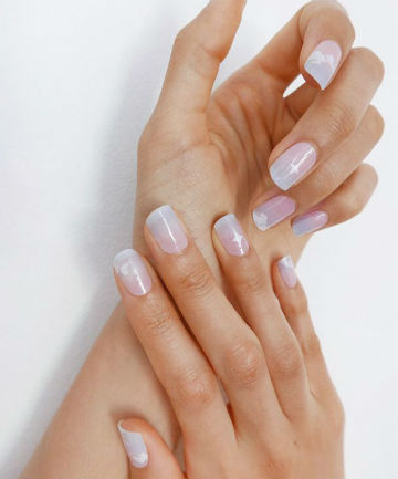 Mani of the Week: Clear Skies Ahead