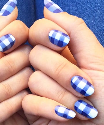 Gingham Style Nails