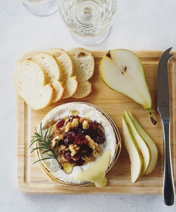 Baked Camembert With Dried Cranberries, Walnuts and Honey