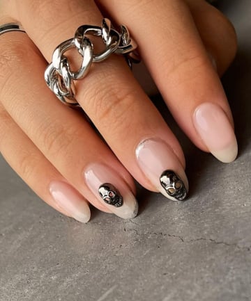 Silver Skulls