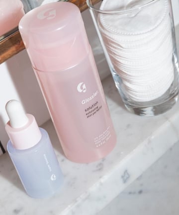 Glossier, @glossier