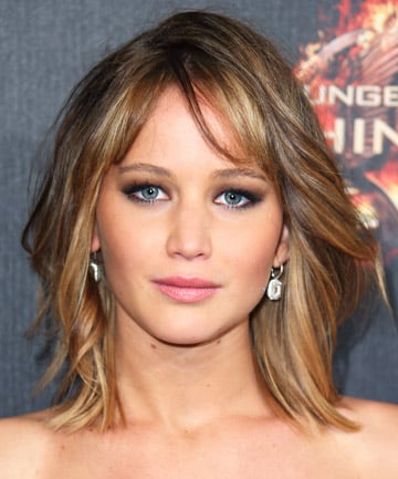 Jennifer Lawrence Hair Style No. 14: Shoulder-Grazing Dimension