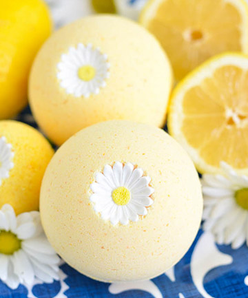 Lemon Bath Bomb