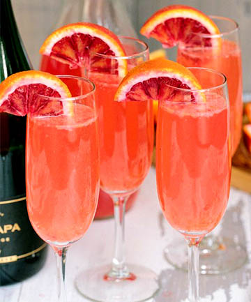 Lemonade Mimosa With Blood Orange