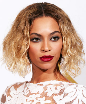 Beyoncé's Curly Ombré Lob