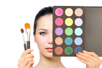 10 Secrets I Learned at Makeup School 