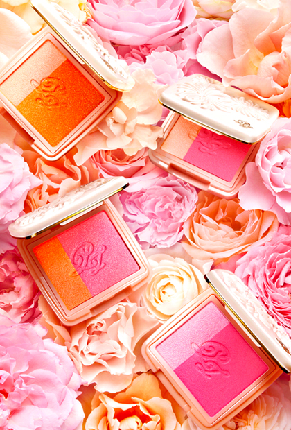 Spring Makeup That's Prettier Than a Bunch of Flowers