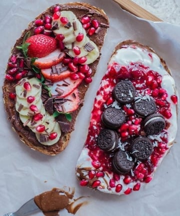 Bananas, Strawberries, Oreos and Cranberry-Raspberry Jam