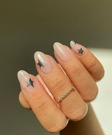 Mani of the Week: Starry Gels