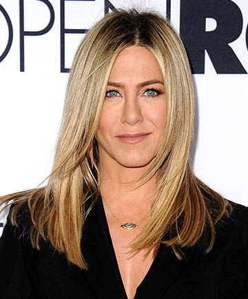 Jennifer Aniston's Straight Layered Look