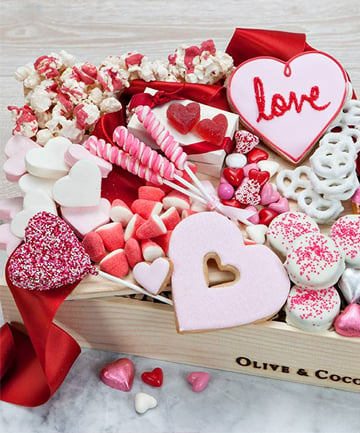 Splurge Baked Goods: Olive & Cocoa Heartfelt Treats Crate in Large, $144