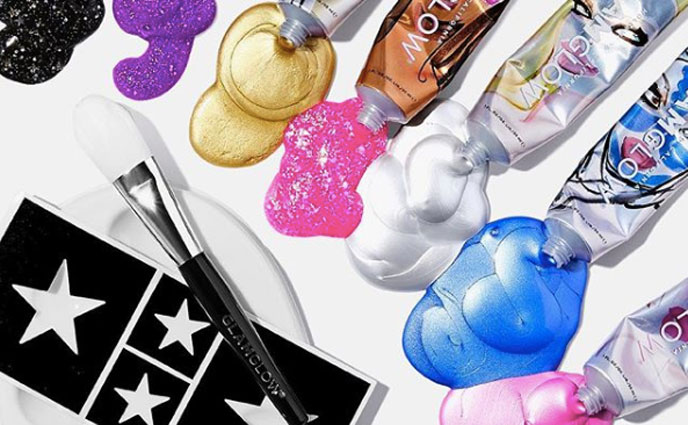 13 Beauty Gifts for Your BFF Who Isn't Afraid of Color