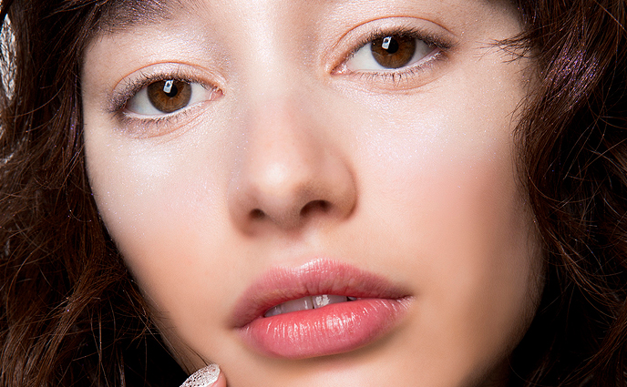 6 Ways to Brighten Your Skin