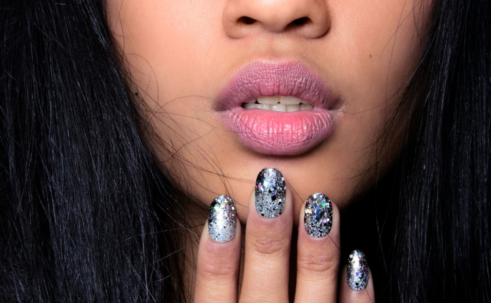This Is the Manicure You Should Get, Based on Your Astrological Sign